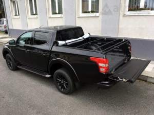 Felcsavarhat� ponyva 2015 -